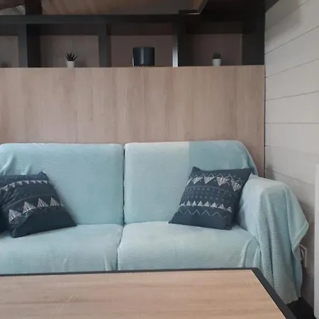 Jolie Maisonnette * Saint-Herblain