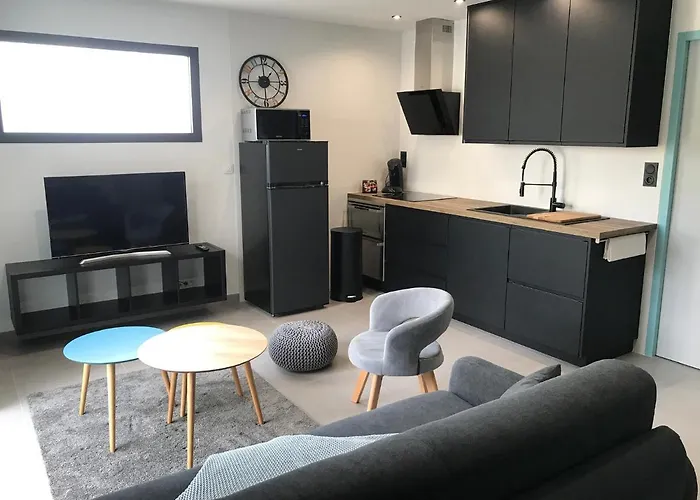 Jolie Maisonnette Saint-Herblain