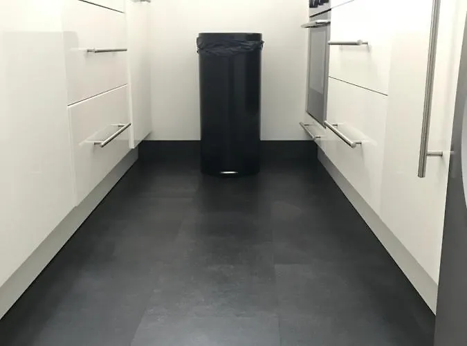 Jolie Maisonnette * סנט-הרבלן